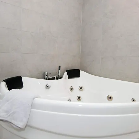 Casa vacanze 10 Person Holiday In R M *